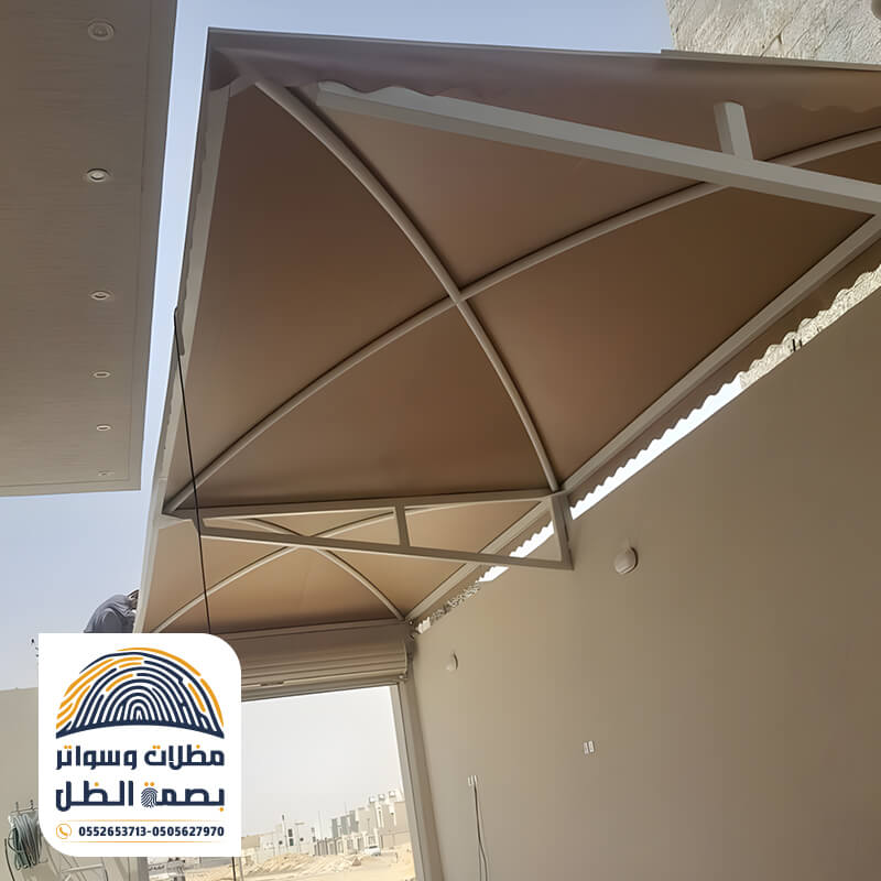 مظلة سيارة داخلية للاحواش